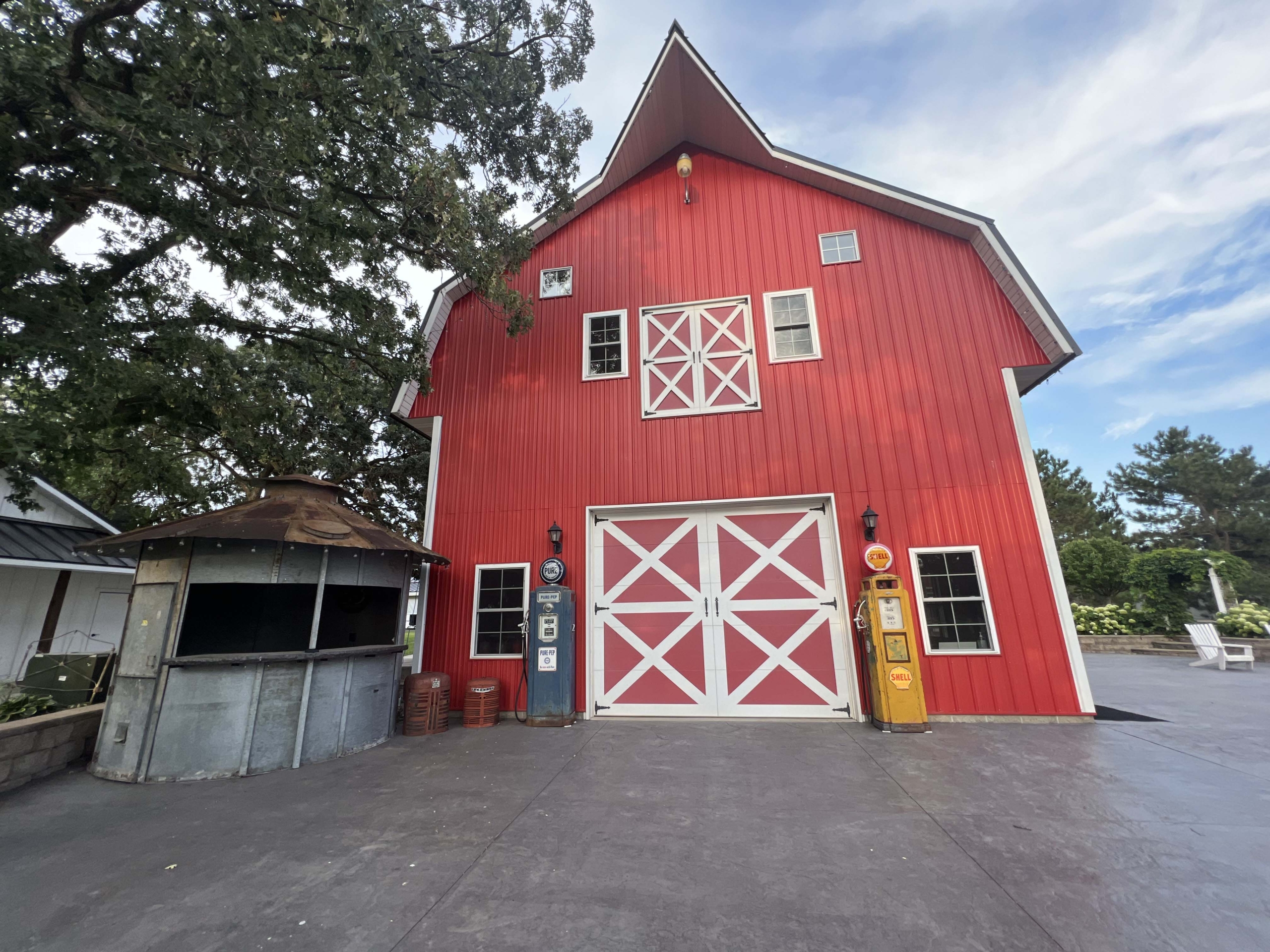 Exterior front view of the Barn